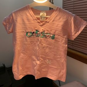Adidas pink vintage tshirt